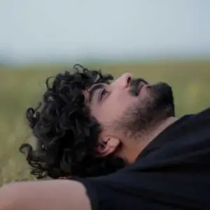 دانلود آهنگ وای اﮔﺮ ﺟﺎی دﮔﺮ دﻟﺒﺮی آﻏﺎز ﻛﻨﺪ عرفان طهماسبی