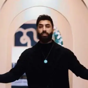 دانلود آهنگ ای دارو ندار قلب من عزیزترینی علی رمضانپور