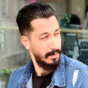 دانلود آهنگ قشنگ تر از چشات کجاست بگو برم بجورم بهرام افشاری