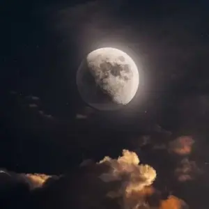دانلود آهنگ میتونه آب بشه ماه تو چشم تو مهستی