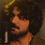 دانلود آهنگ تو مثل ستاره ها شبو از شب زده ها دور میکنی