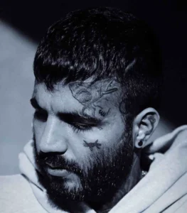 دانلود آهنگ مهدیار سیا یه سمند مشکوک پشتمه