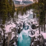 دانلود آهنگ وقتی ازم دوری بهونه گیره قلبم